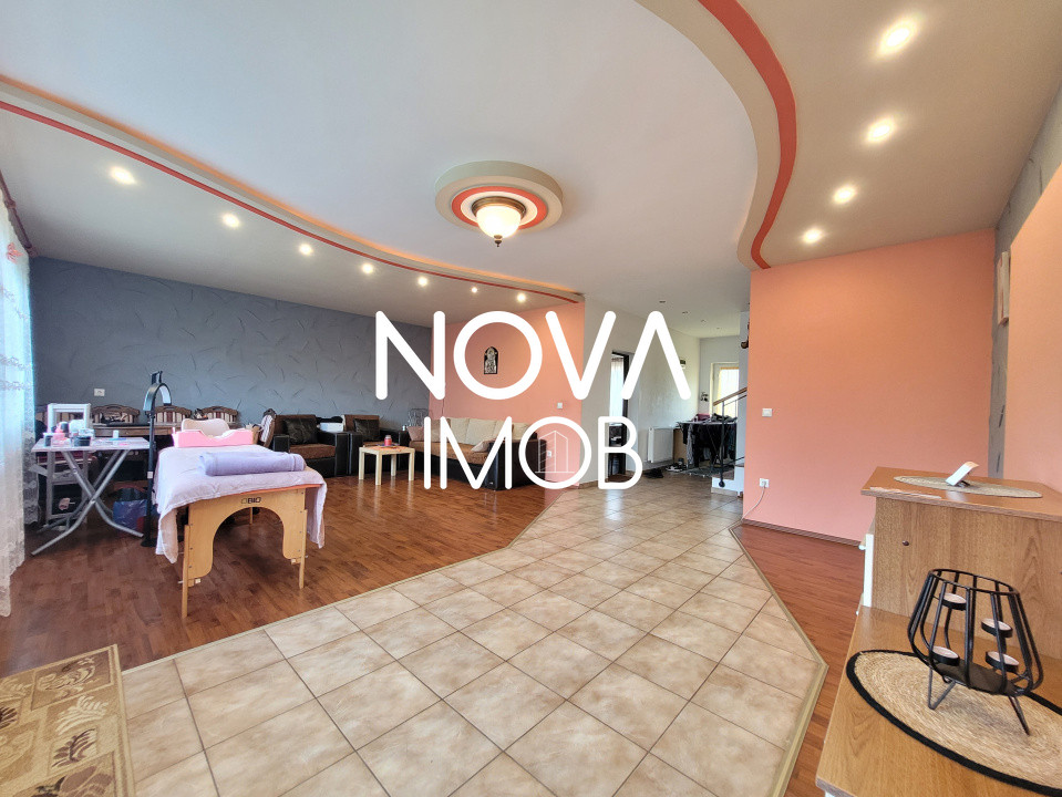 Casa tip duplex cu garaj si deschidere la 2 strazi