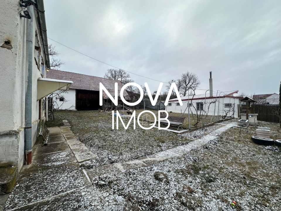 Casa individuala cu teren generos – 8.356 mp – Tichindeal, jud. Sibiu