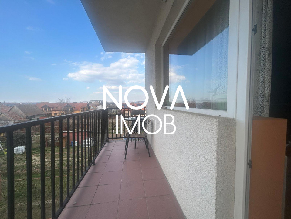 Apartament spatios 3 camere, loc de parcare, cartier privat, zona Kogalniceanu