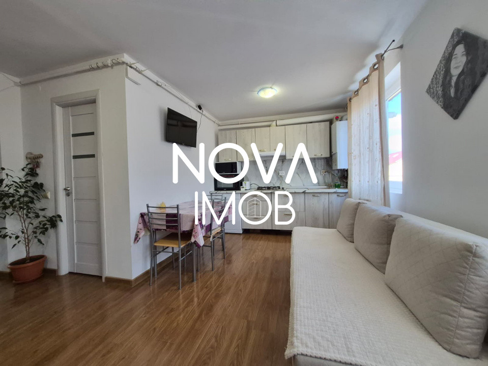 Apartament tip mansarda - Semaforului