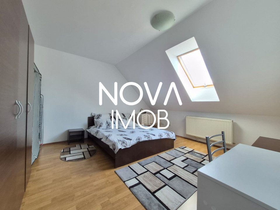 Apartament tip mansarda - Semaforului