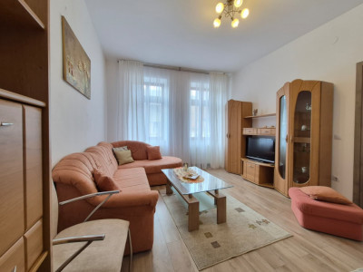 Apartament 2 camere, 9 Mai - Central