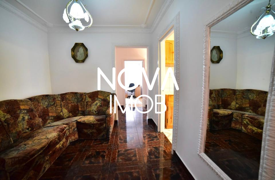 Apartament 3 camere de inchiriat - Vasile Aaron