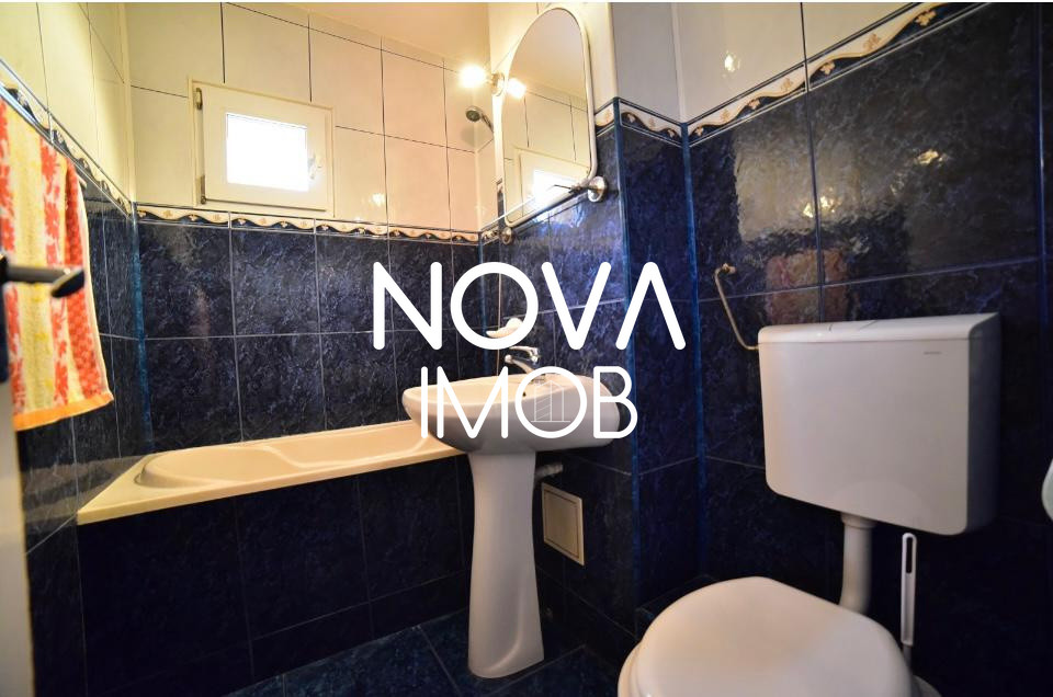 Apartament 3 camere de inchiriat - Vasile Aaron