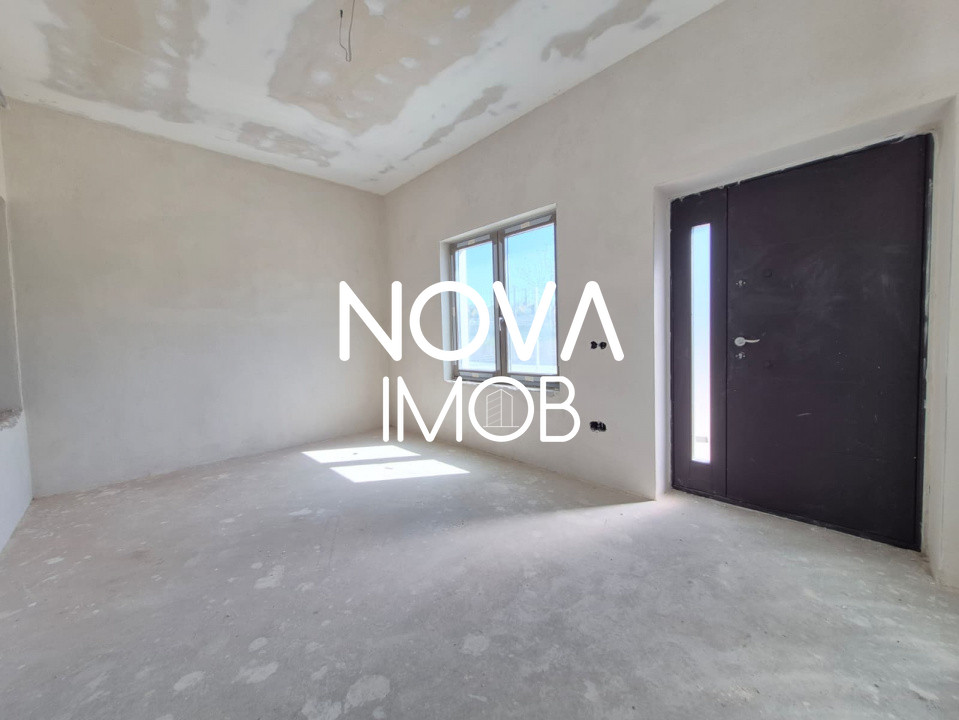 Casa generoasa cu 5 camere, 2 bai, dressing si parcare – Sura Mica