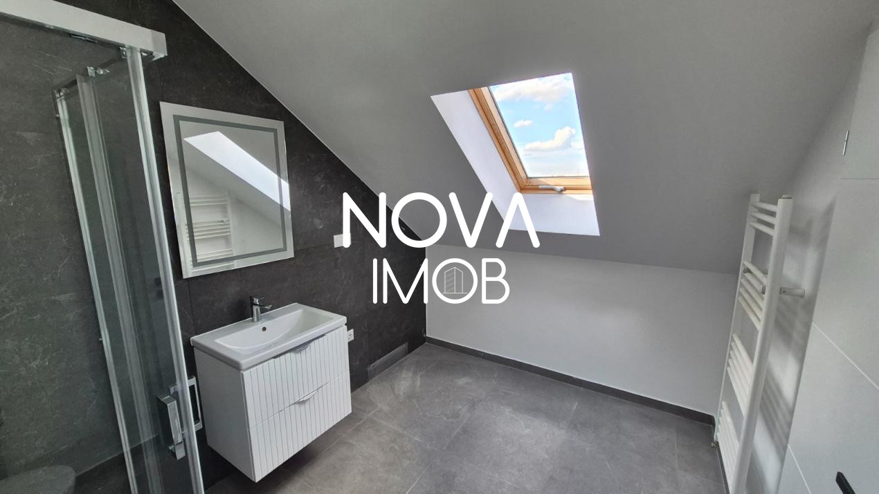 Apartament 3 camere, 2 bai, Zona Mandra