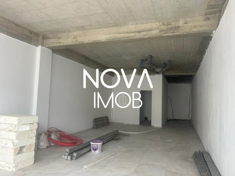 Spatiu comercial de inchiriat 120 mp - vitrina la strada - Selimbar, zona Brana