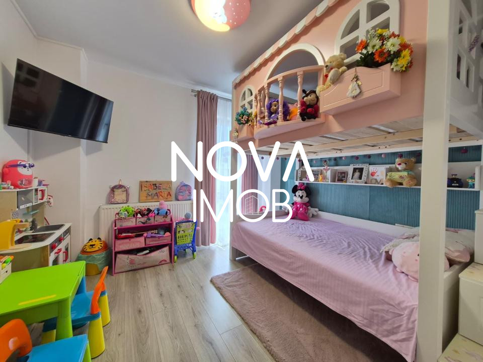 Apartament 3 camere , Str. Doamna Stanca