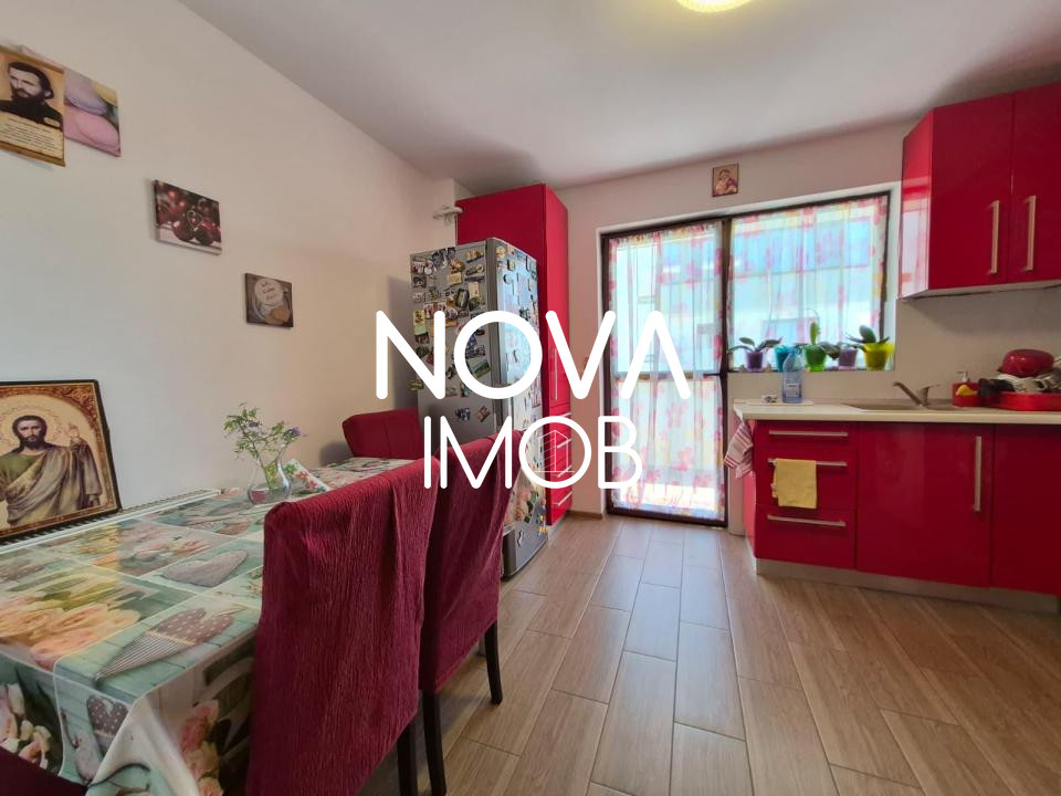 Apartament 3 camere , Str. Doamna Stanca