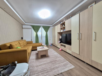 Apartament 3 camere , Str. Doamna Stanca