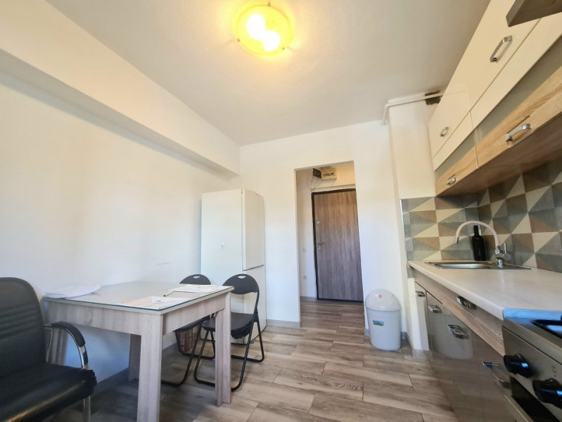 Apartament 2 camere, decomandat - B-dul Mihai Viteazul 