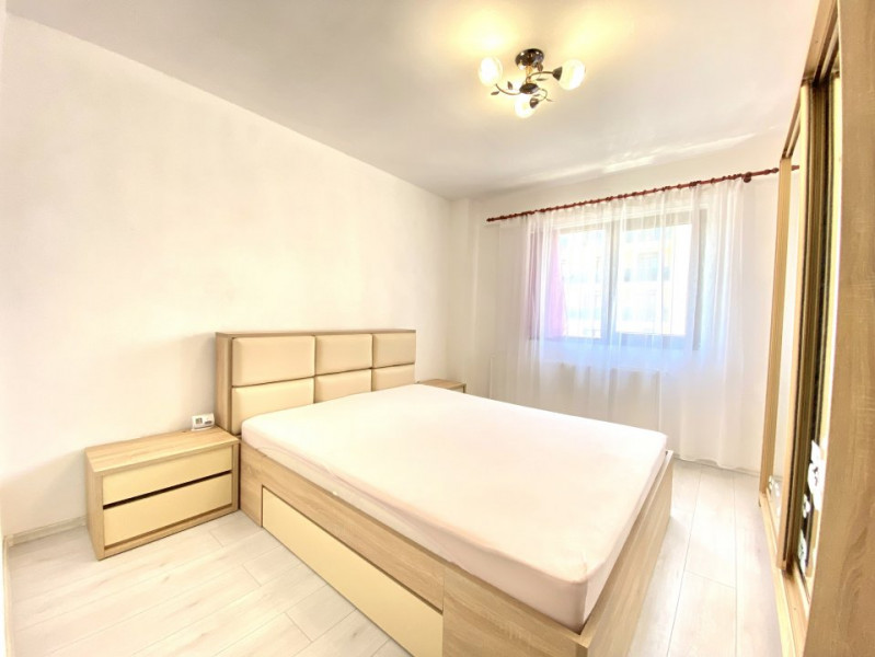 Apartament 3 camere de inchiriat, Shopping City - Doamna Stanca