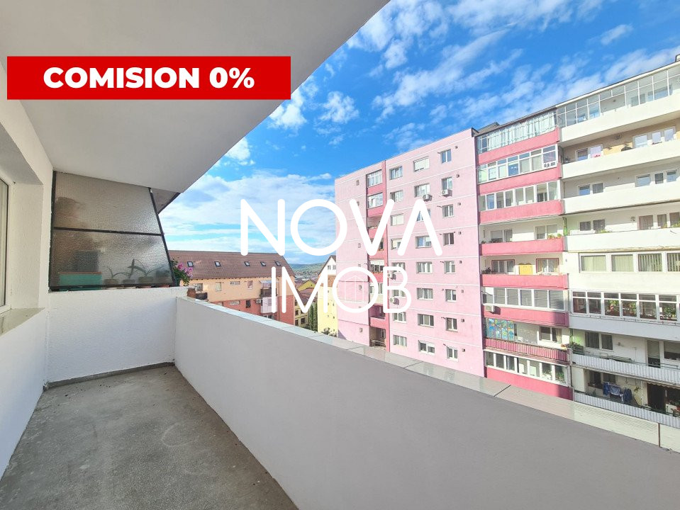 Apartament 4 camere, decomandat,  Zona Vasile Aaron - Str. Iezer