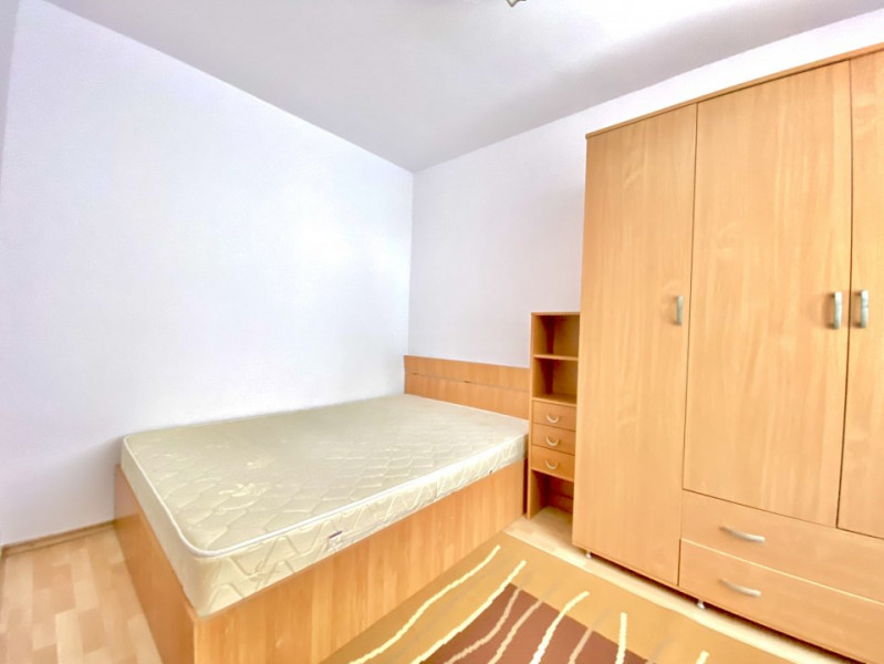 Apartament 2 camere zona Hipodrom II , etaj 2 pentru inchriat