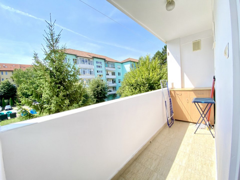 Apartament 2 camere zona Hipodrom II , etaj 2 pentru inchriat