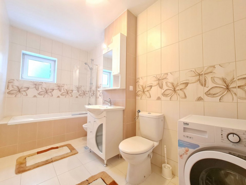 Apartament 3 camere, 2 balcoane - Str. Liviu Ciulei 