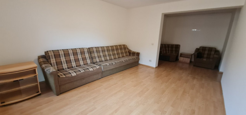 Apartament 2 camere, COMISION 0 - decomandat - Strand