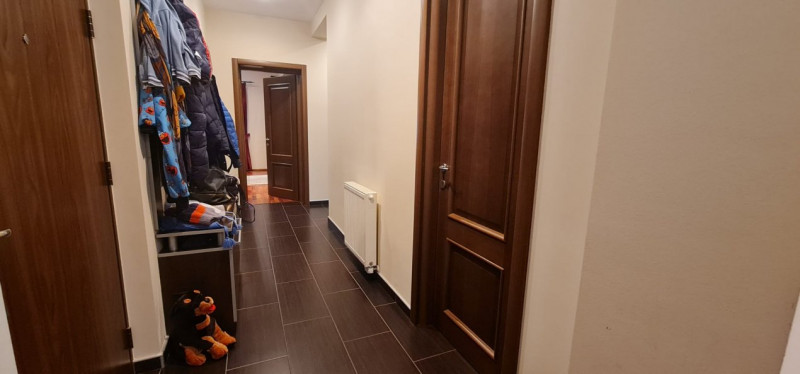Apartament 3 camere, bloc nou - Strand