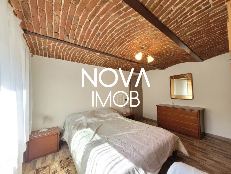 Casa individuala, 2075 mp. teren - Cristian