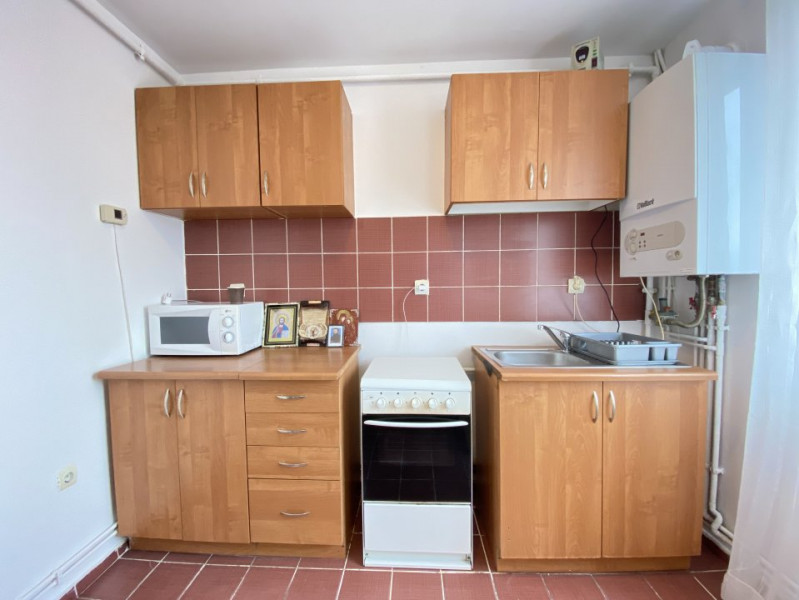 Apartament tip mansarda - Semaforului