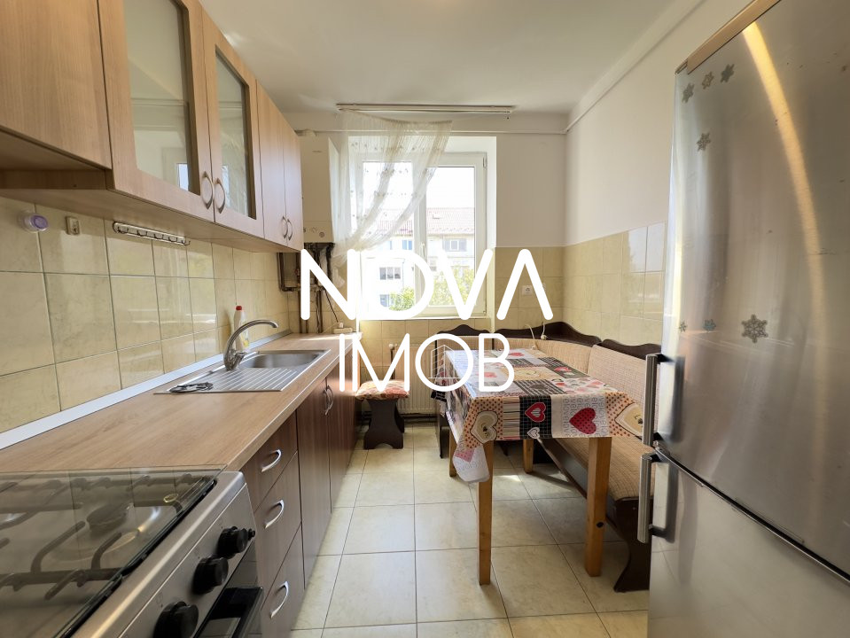 Apartament 2 camere, Zona Mihai Viteazu