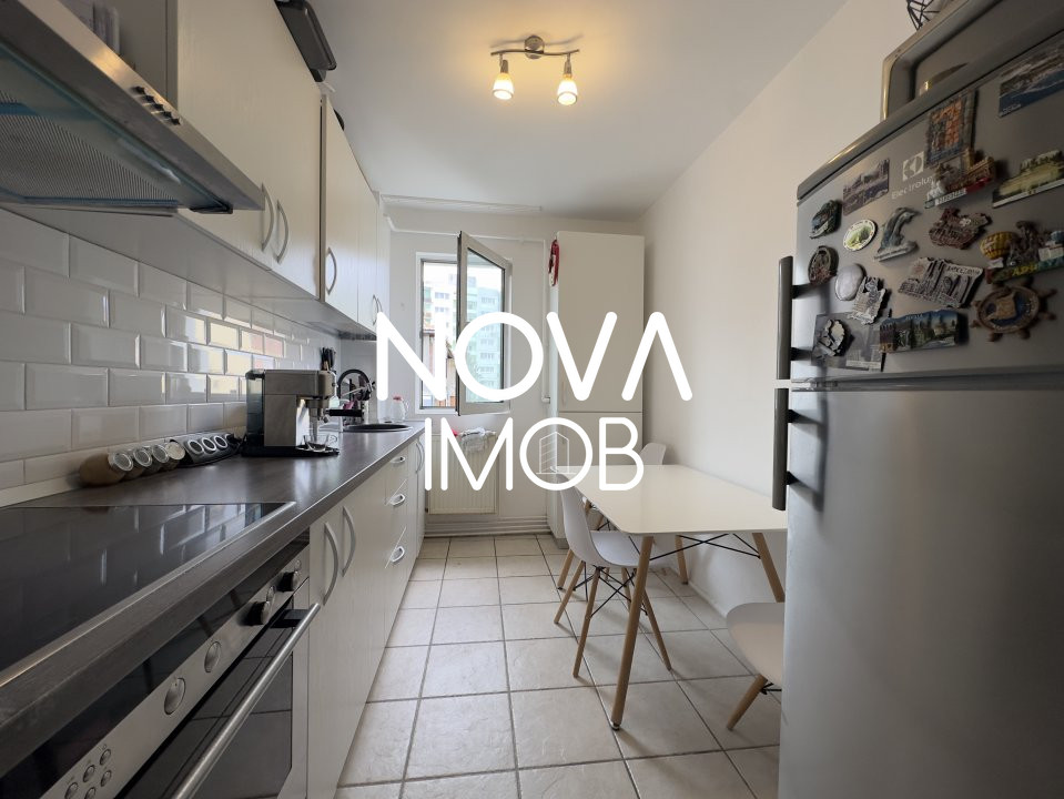 Apartament semidecomandat, Str. Miraslau