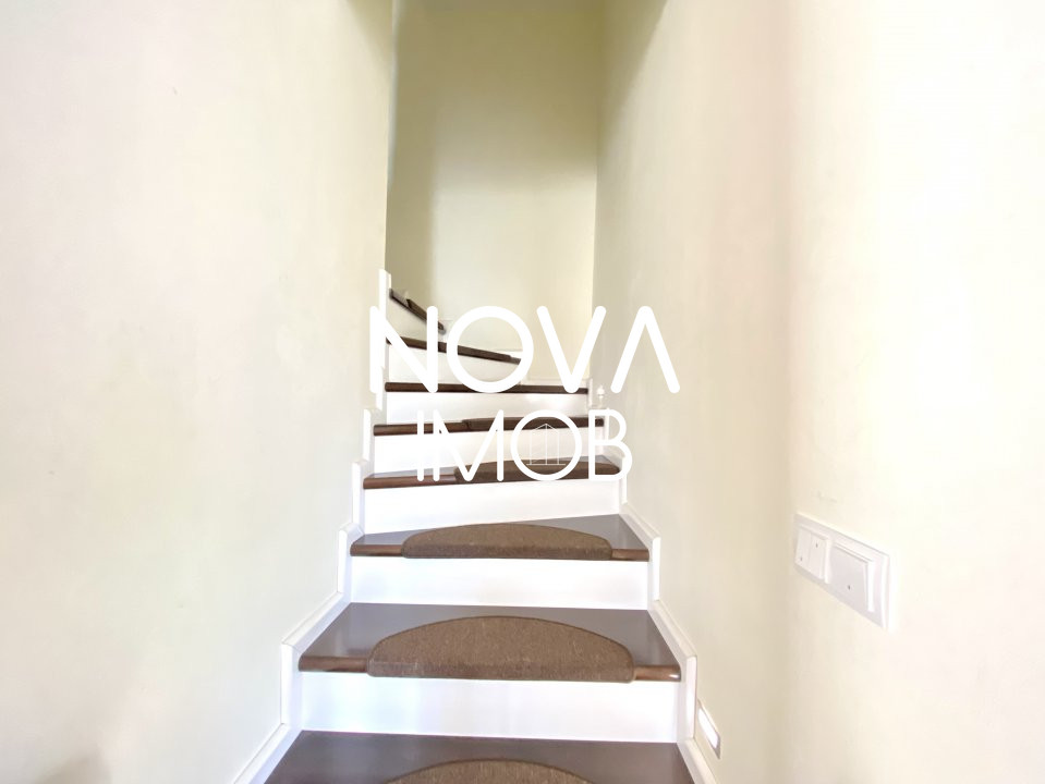 Casa 4 camere, Str. Zavoi, Turnisor