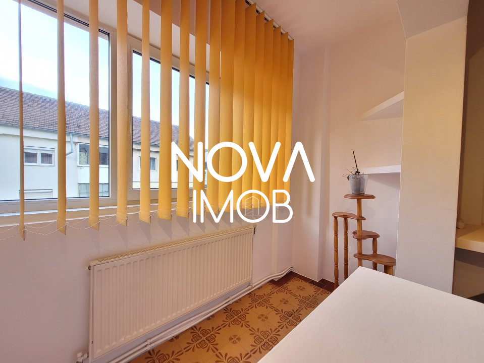 Apartament 3 camere, decomandat zona Hipodrom IV