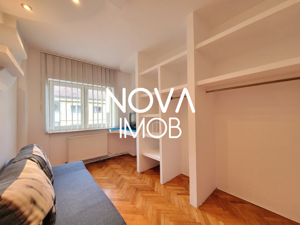 Apartament 3 camere, decomandat zona Hipodrom IV