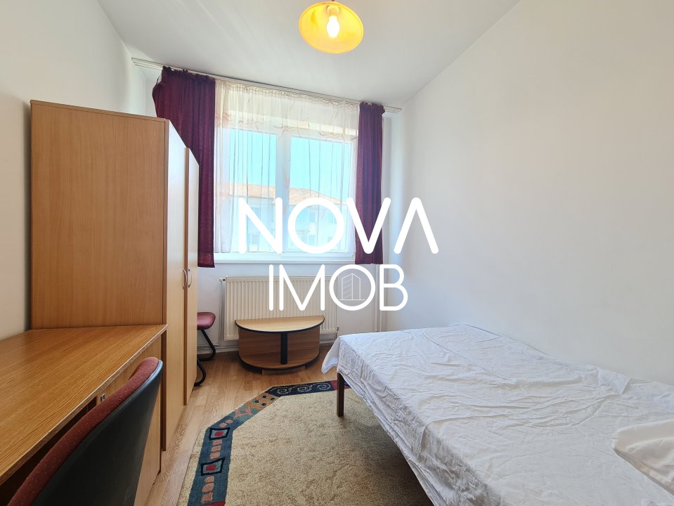 Apartament 3 camere, Str. Miraslau, etajul 3/4