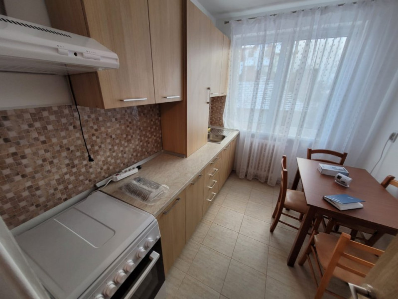 Apartament 2 camere, Trei Stejari, de inchiriat