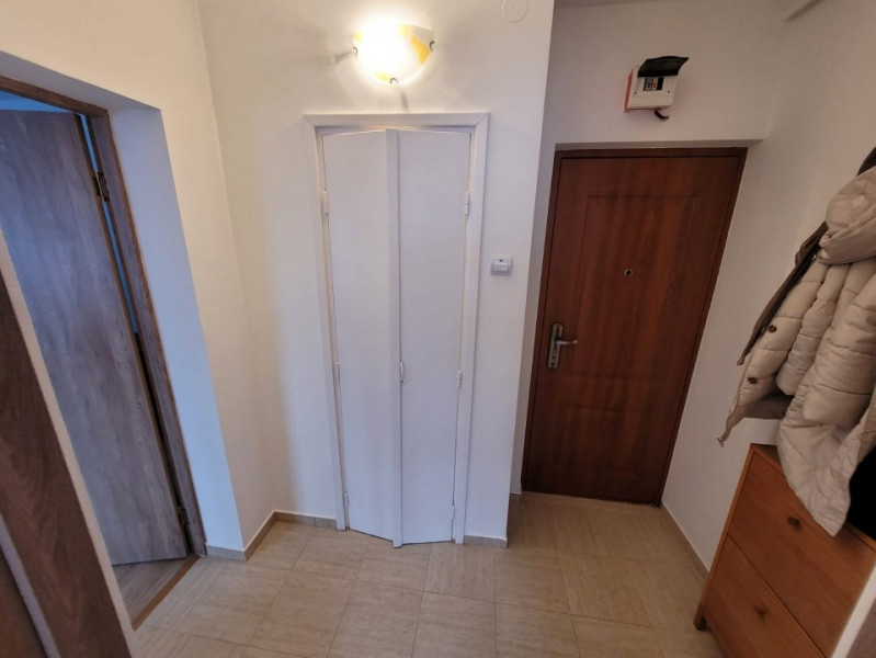 Apartament 2 camere, Trei Stejari, de inchiriat